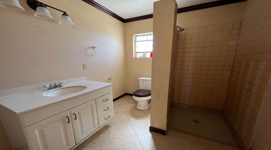 709 Delmar St., Zapata, Texas 78076, 2 Bedrooms Bedrooms, 4 Rooms Rooms,1 BathroomBathrooms,Residential,For Sale,709 Delmar St.,20260356