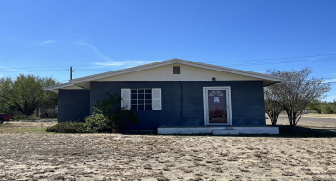 709 Delmar St., Zapata, Texas 78076, 2 Bedrooms Bedrooms, 4 Rooms Rooms,1 BathroomBathrooms,Residential,For Sale,709 Delmar St.,20260356