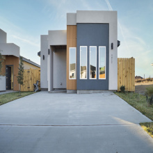 5017 Servando Dr, Laredo, Texas 78046, 3 Bedrooms Bedrooms, 5 Rooms Rooms,2 BathroomsBathrooms,Residential,For Sale,5017 Servando Dr,20260357