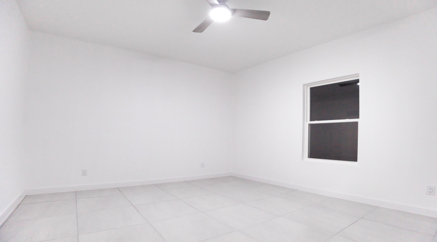 5017 Servando Dr, Laredo, Texas 78046, 2 Bedrooms Bedrooms, 5 Rooms Rooms,2 BathroomsBathrooms,Residential,For Sale,5017 Servando Dr,20260357