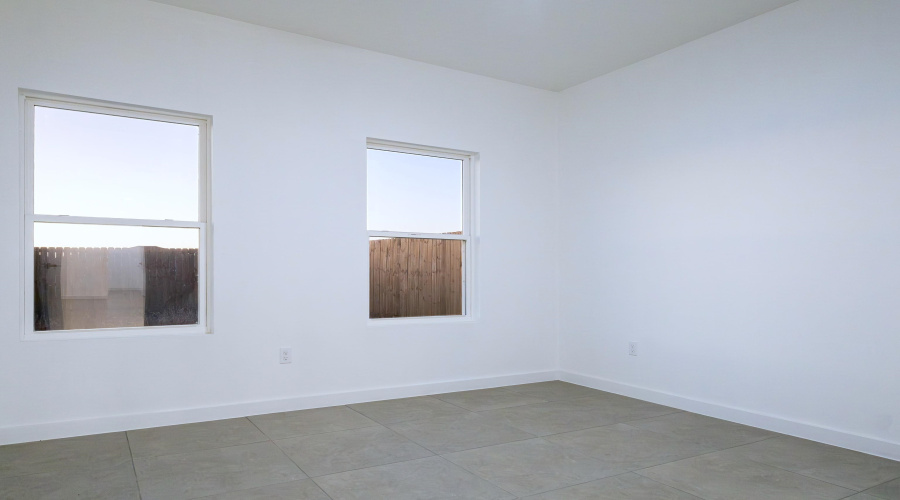 5019 Servando Dr, Laredo, Texas 78046, 3 Bedrooms Bedrooms, 5 Rooms Rooms,2 BathroomsBathrooms,Residential,For Sale,5019 Servando Dr,20260358