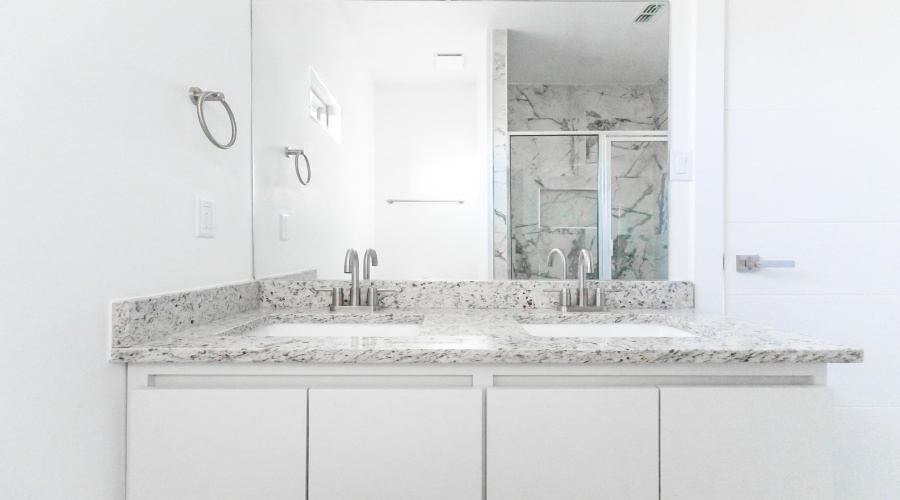 5021 Servando Dr, Laredo, Texas 78046, 3 Bedrooms Bedrooms, 5 Rooms Rooms,2 BathroomsBathrooms,Residential,For Sale,5021 Servando Dr,20260359