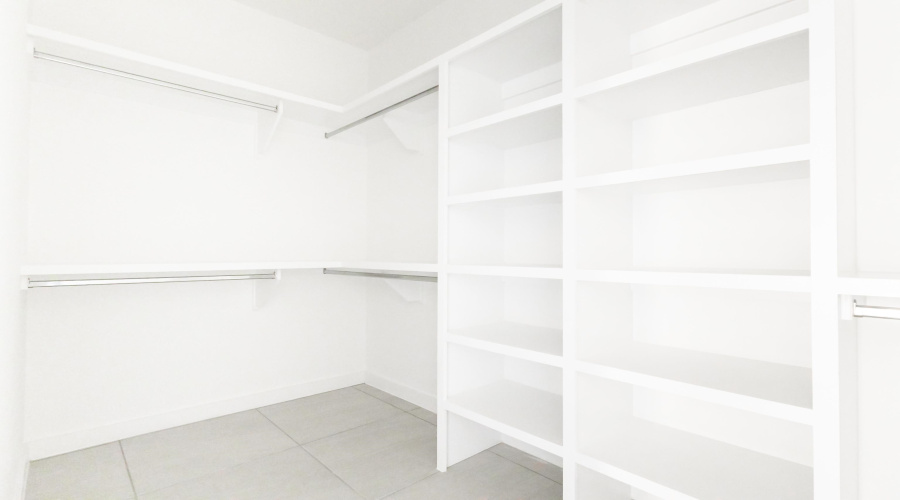 5021 Servando Dr, Laredo, Texas 78046, 3 Bedrooms Bedrooms, 5 Rooms Rooms,2 BathroomsBathrooms,Residential,For Sale,5021 Servando Dr,20260359