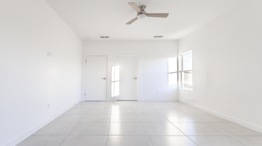 5021 Servando Dr, Laredo, Texas 78046, 3 Bedrooms Bedrooms, 5 Rooms Rooms,2 BathroomsBathrooms,Residential,For Sale,5021 Servando Dr,20260359