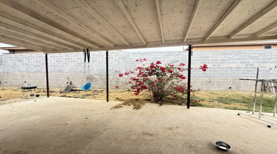 4703 Rock Creek Cir, Laredo, Texas 78041, 3 Bedrooms Bedrooms, 5 Rooms Rooms,2 BathroomsBathrooms,Residential,For Sale,4703 Rock Creek Cir,20260361