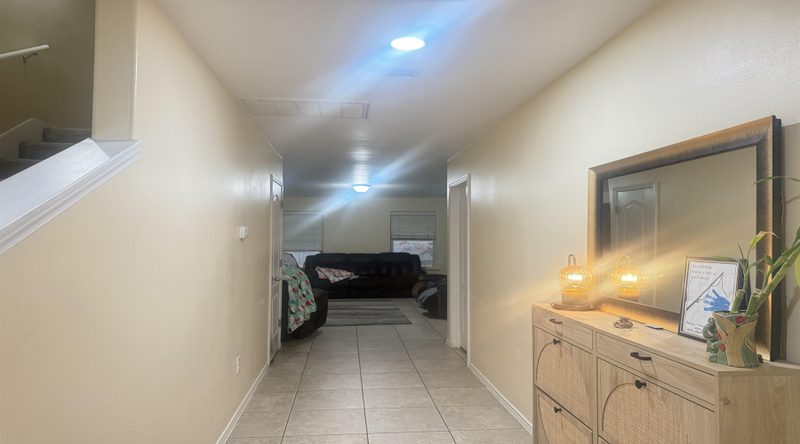 4703 Rock Creek Cir, Laredo, Texas 78041, 3 Bedrooms Bedrooms, 5 Rooms Rooms,2 BathroomsBathrooms,Residential,For Sale,4703 Rock Creek Cir,20260361