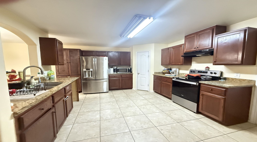 4703 Rock Creek Cir, Laredo, Texas 78041, 3 Bedrooms Bedrooms, 5 Rooms Rooms,2 BathroomsBathrooms,Residential,For Sale,4703 Rock Creek Cir,20260361