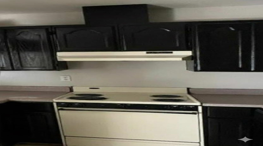 2906 Flores Ave, Laredo, Texas 78040, 2 Bedrooms Bedrooms, 3 Rooms Rooms,1 BathroomBathrooms,Residential,For Rent,2906 Flores Ave,20260366