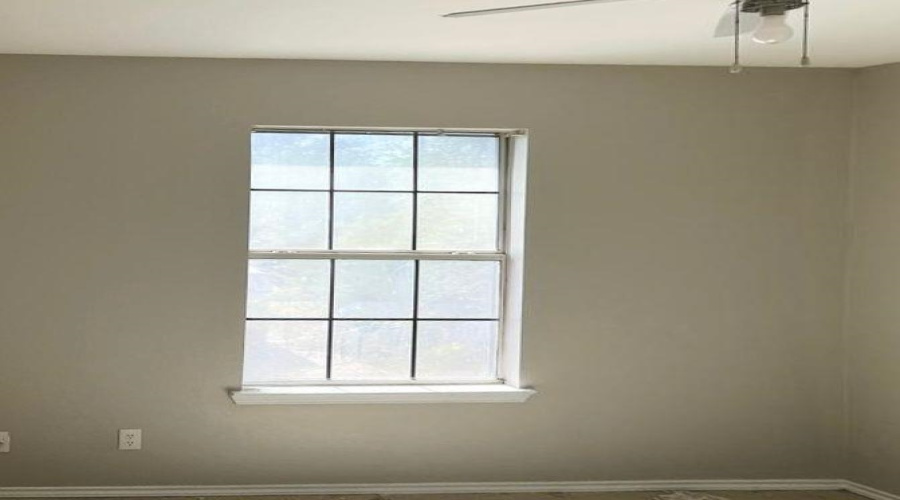 2906 Flores Ave, Laredo, Texas 78040, 2 Bedrooms Bedrooms, 3 Rooms Rooms,1 BathroomBathrooms,Residential,For Rent,2906 Flores Ave,20260366