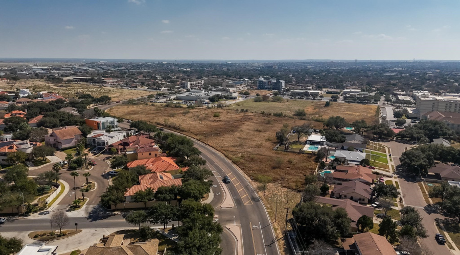 000 Springfield Ave, Laredo, Texas 78041, ,Land,For Sale,000 Springfield Ave,20260363