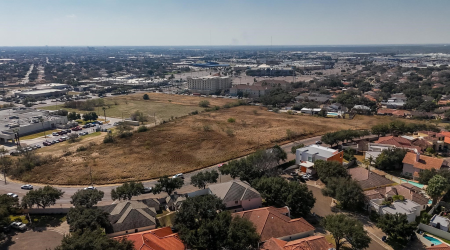 000 Springfield Ave, Laredo, Texas 78041, ,Land,For Sale,000 Springfield Ave,20260363