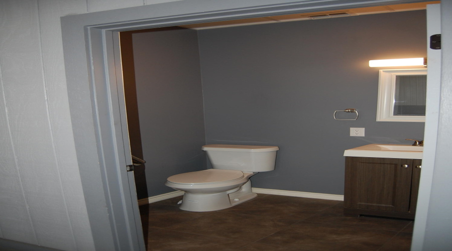 14211 Distribution Ave, LAREDO, Texas 78045-7901, 1 Bedroom Bedrooms, 1 Room Rooms,1 BathroomBathrooms,Commercial/industrial,For Rent,14211 Distribution Ave,20260374