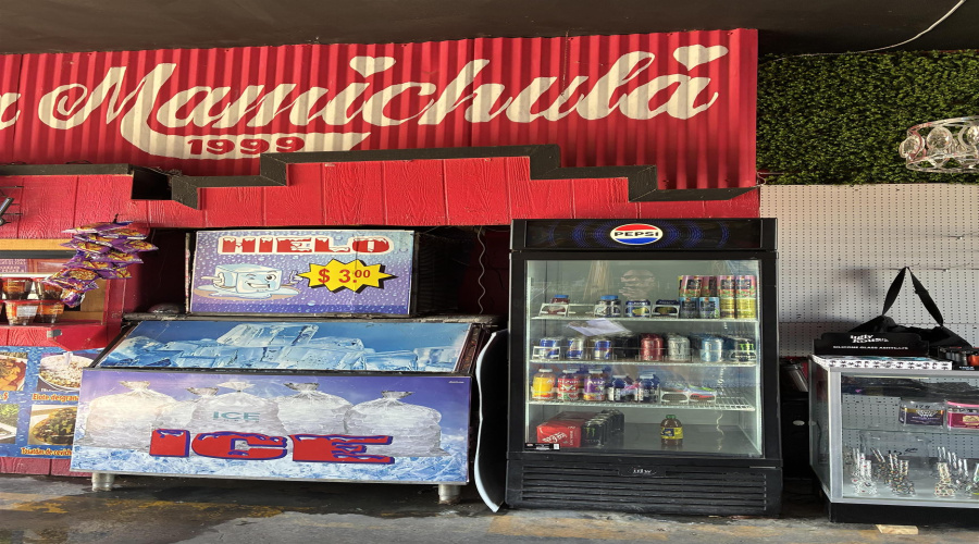 2802 Chihuahua St, LAREDO, Texas 78043, 1 Room Rooms,1 BathroomBathrooms,Commercial retail/office,For Sale,2802 Chihuahua St,20260372