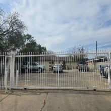 2016 S India Ave, Laredo, Texas 78046, ,Multi-family,For Sale,2016 S India Ave,20260373