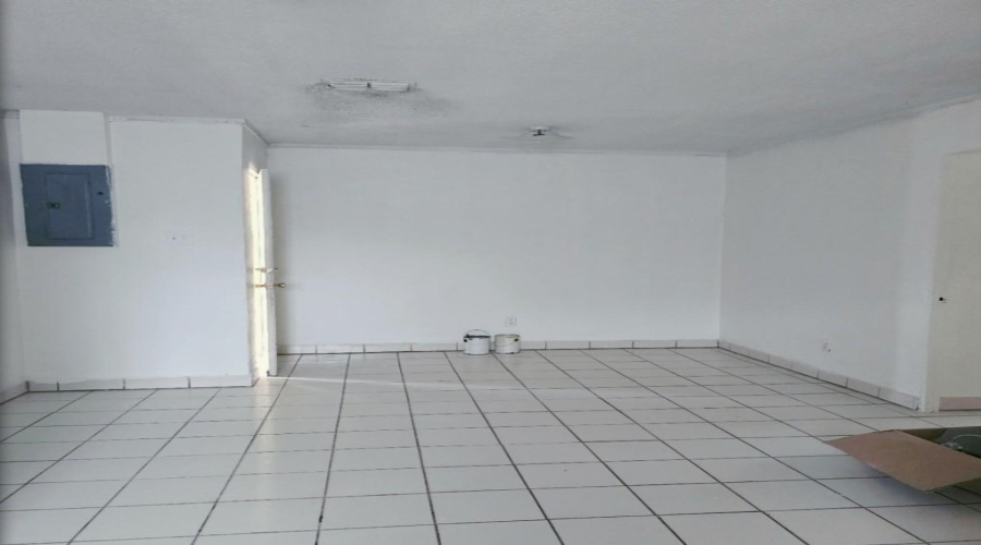 2016 S India Ave, Laredo, Texas 78046, 3 Bedrooms Bedrooms, 5 Rooms Rooms,1 BathroomBathrooms,Residential,For Rent,2016 S India Ave,20260369