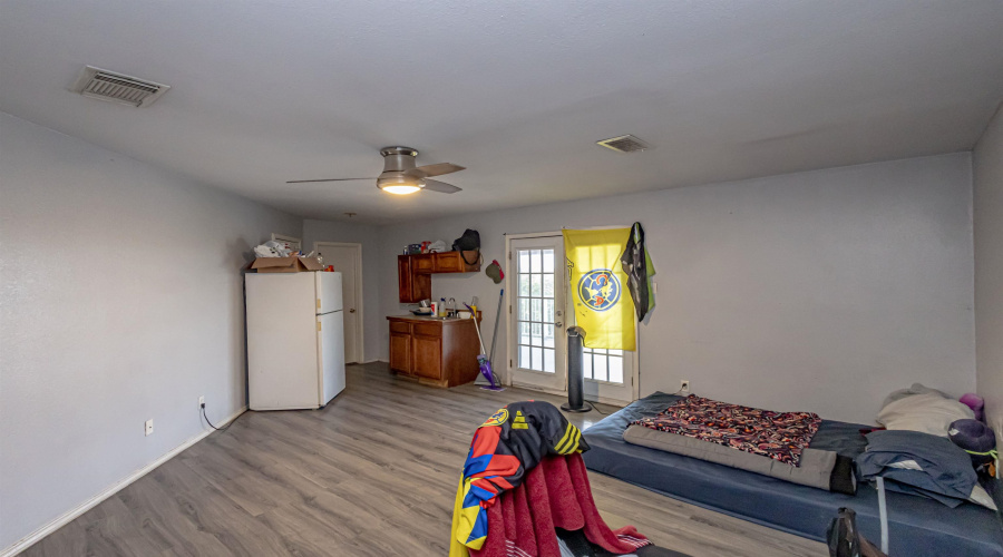 3012 St Isaac Lp, Laredo, Texas 78046, 6 Bedrooms Bedrooms, 8 Rooms Rooms,3 BathroomsBathrooms,Residential,For Sale,3012 St Isaac Lp,20260376