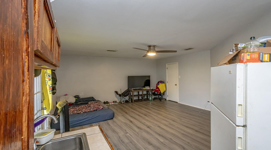 3012 St Isaac Lp, Laredo, Texas 78046, 6 Bedrooms Bedrooms, 8 Rooms Rooms,3 BathroomsBathrooms,Residential,For Sale,3012 St Isaac Lp,20260376