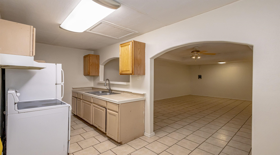 3012 St Isaac Lp, Laredo, Texas 78046, 6 Bedrooms Bedrooms, 8 Rooms Rooms,3 BathroomsBathrooms,Residential,For Sale,3012 St Isaac Lp,20260376