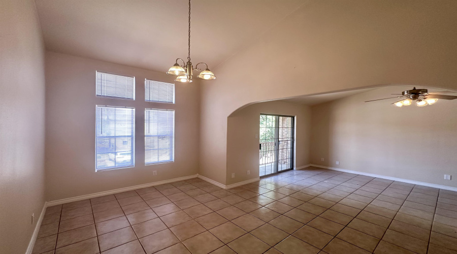 9802 Cantera Ct, Laredo, Texas 78045, 2 Bedrooms Bedrooms, 4 Rooms Rooms,2 BathroomsBathrooms,Residential,For Rent,9802 Cantera Ct,20260377