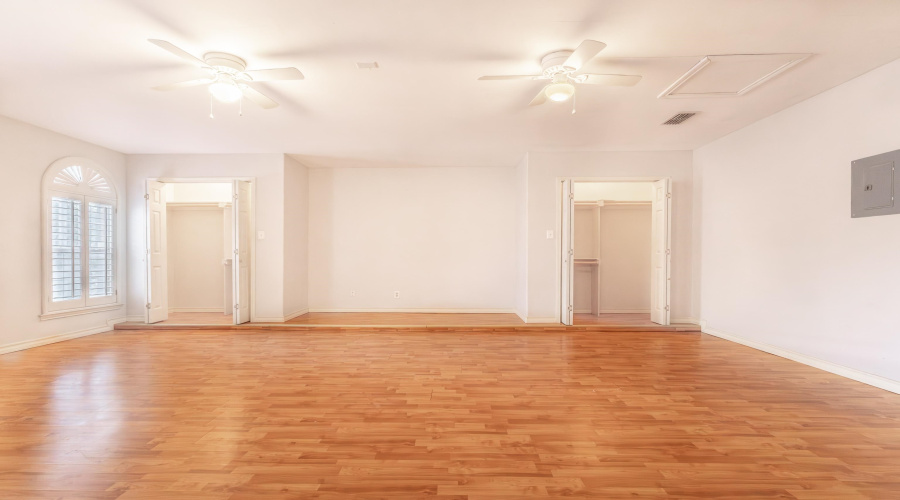 312 Cambridge Lp, Laredo, Texas 78045, 4 Bedrooms Bedrooms, 6 Rooms Rooms,2 BathroomsBathrooms,Residential,For Rent,312 Cambridge Lp,20260382