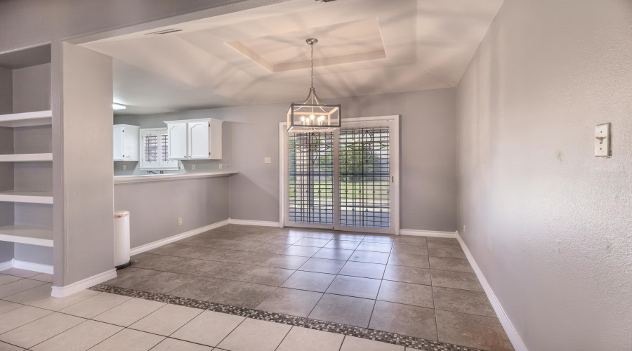 312 Cambridge Lp, Laredo, Texas 78045, 4 Bedrooms Bedrooms, 6 Rooms Rooms,2 BathroomsBathrooms,Residential,For Rent,312 Cambridge Lp,20260382