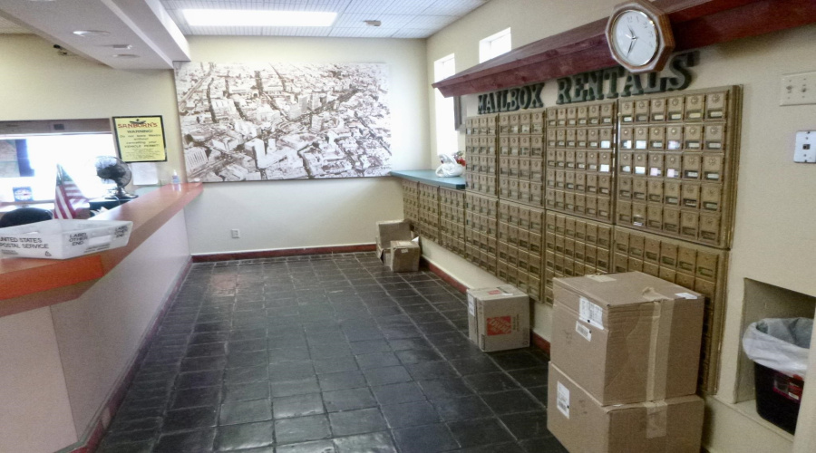 2212 Santa Ursula Ave, Laredo, Texas 78040, 1 Room Rooms,2 BathroomsBathrooms,Commercial retail/office,For Sale,2212 Santa Ursula Ave,20260379