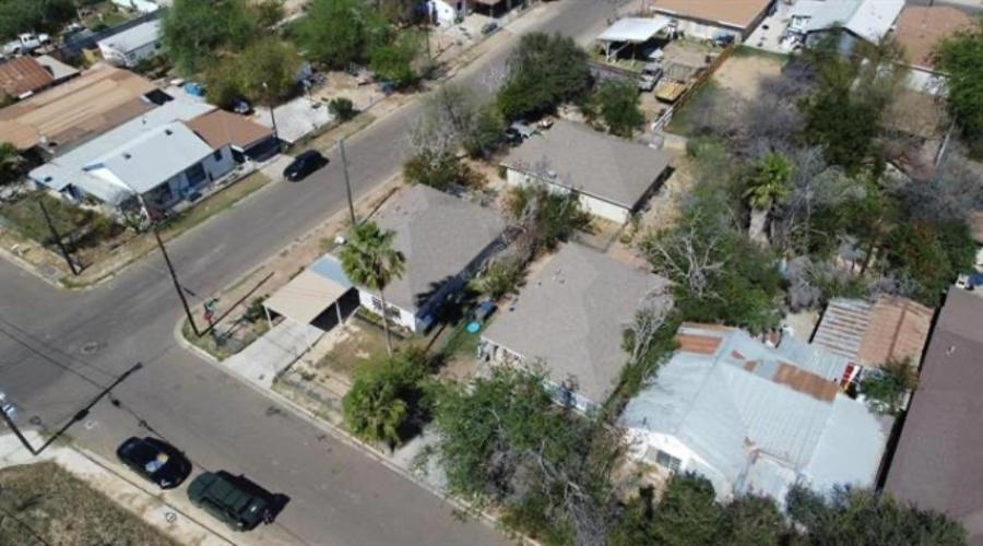 1102 Musser St, Laredo, Texas 78040, ,Multi-family,For Sale,1102 Musser St,20260383