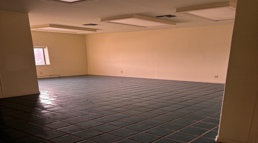 716 Pellegrino Ct, Laredo, Texas 78045, ,1 BathroomBathrooms,Commercial retail/office,For Rent,716 Pellegrino Ct,20260385