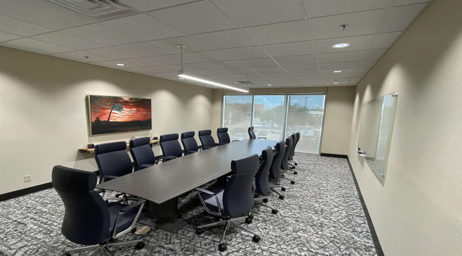 216 W Village Blvd, Laredo, Texas 78046, 6 Rooms Rooms,2 BathroomsBathrooms,Commercial retail/office,For Rent,216 W Village Blvd,20260389