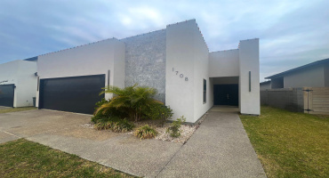 1708 Fresnillo Dr., laredo, Texas 78046, 3 Bedrooms Bedrooms, 4 Rooms Rooms,2 BathroomsBathrooms,Residential,For Sale,1708 Fresnillo Dr.,20260388