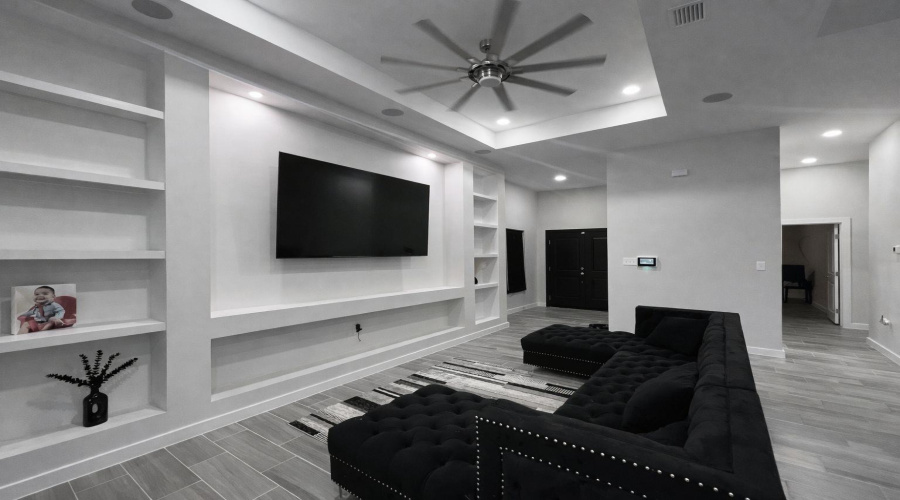 1708 Fresnillo Dr., laredo, Texas 78046, 3 Bedrooms Bedrooms, 4 Rooms Rooms,2 BathroomsBathrooms,Residential,For Sale,1708 Fresnillo Dr.,20260388