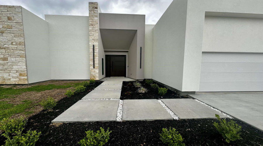 1509 Ocio Dr., Laredo, Texas 78045, 4 Bedrooms Bedrooms, 7 Rooms Rooms,4 BathroomsBathrooms,Residential,For Sale,1509 Ocio Dr.,20260395