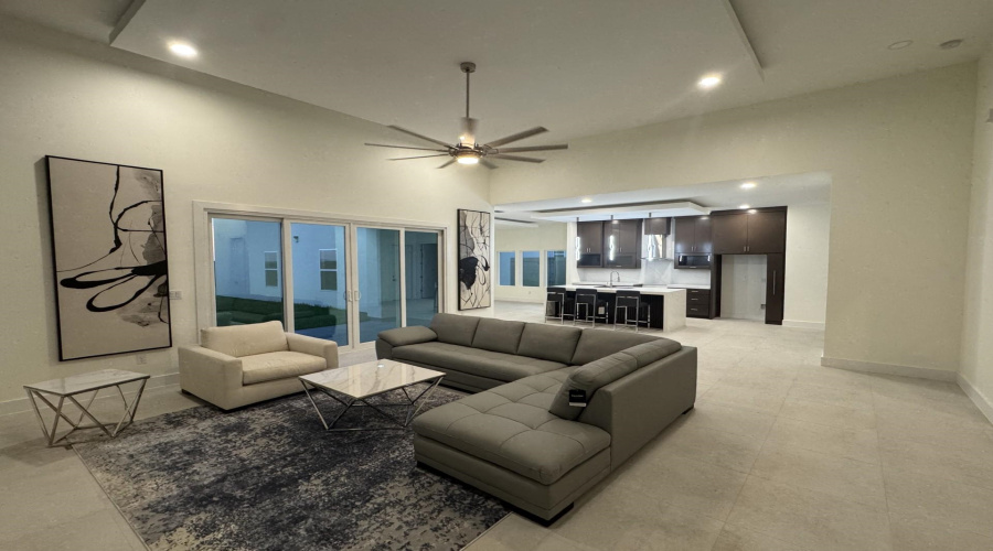 1509 Ocio Dr., Laredo, Texas 78045, 4 Bedrooms Bedrooms, 7 Rooms Rooms,4 BathroomsBathrooms,Residential,For Sale,1509 Ocio Dr.,20260395