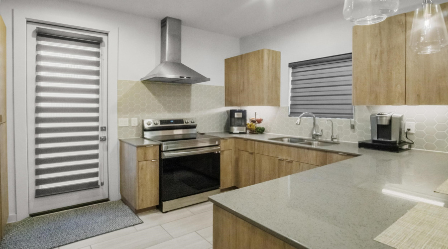 416 Deer Path Loop, Laredo, Texas 78045-2236, 4 Bedrooms Bedrooms, 7 Rooms Rooms,2 BathroomsBathrooms,Residential,For Sale,416 Deer Path Loop,20260396