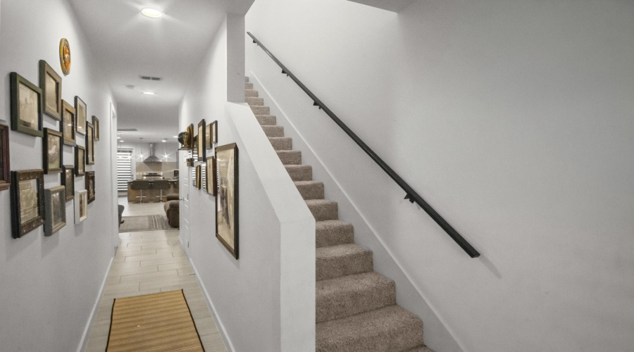 416 Deer Path Loop, Laredo, Texas 78045-2236, 4 Bedrooms Bedrooms, 7 Rooms Rooms,2 BathroomsBathrooms,Residential,For Sale,416 Deer Path Loop,20260396