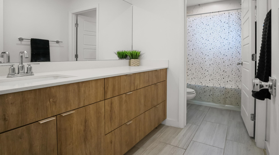 416 Deer Path Loop, Laredo, Texas 78045-2236, 4 Bedrooms Bedrooms, 7 Rooms Rooms,2 BathroomsBathrooms,Residential,For Sale,416 Deer Path Loop,20260396