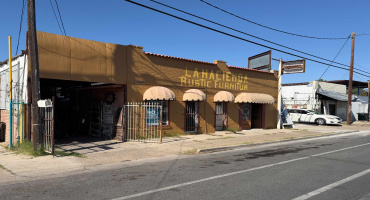 3110 San Bernardo Ave, Laredo, Texas 78040, 1 Room Rooms,3 BathroomsBathrooms,Commercial retail/office,For Sale,3110 San Bernardo Ave,20260394