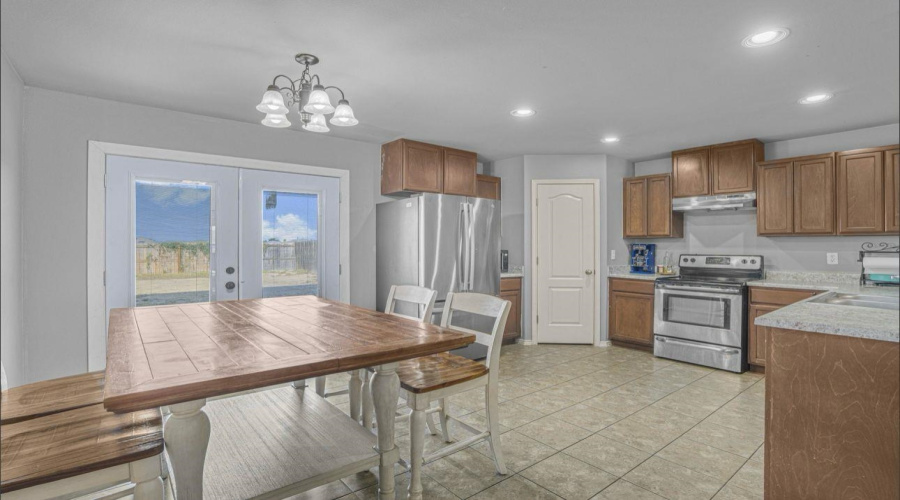 Kitchen and Breakfast Table (for illustration only)