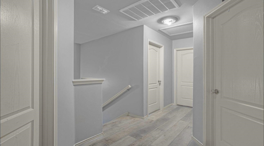 3330 La Terraza Way, Laredo, Texas 78046-46, 4 Bedrooms Bedrooms, 6 Rooms Rooms,2 BathroomsBathrooms,Residential,For Sale,3330 La Terraza Way,20260403