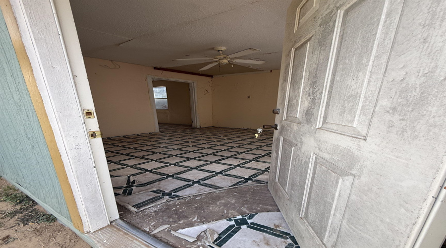 1156 Espejo Molina Rd, LAREDO, Texas 78046, 4 Bedrooms Bedrooms, 6 Rooms Rooms,2 BathroomsBathrooms,Residential,For Sale,1156 Espejo Molina Rd,20260405