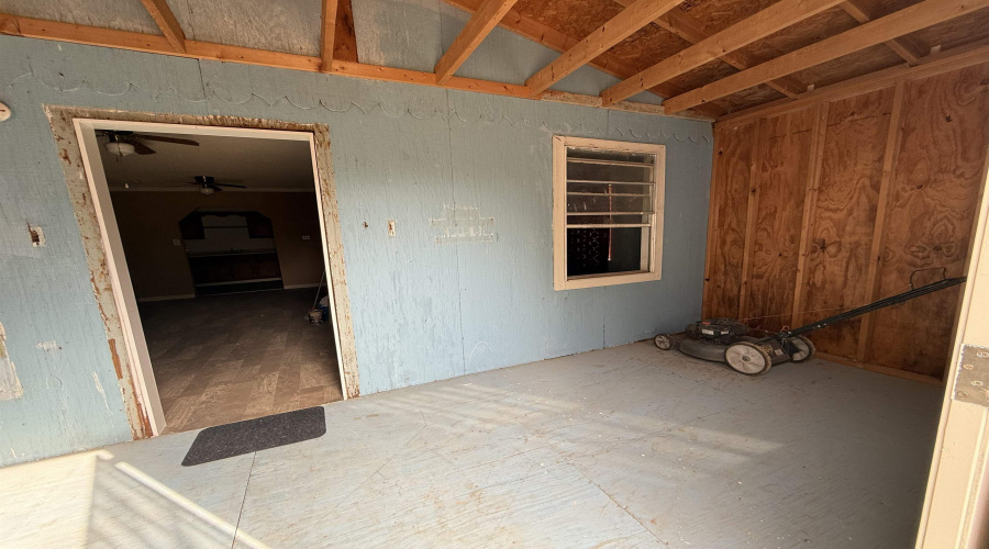 1156 Espejo Molina Rd, LAREDO, Texas 78046, 4 Bedrooms Bedrooms, 6 Rooms Rooms,2 BathroomsBathrooms,Residential,For Sale,1156 Espejo Molina Rd,20260405