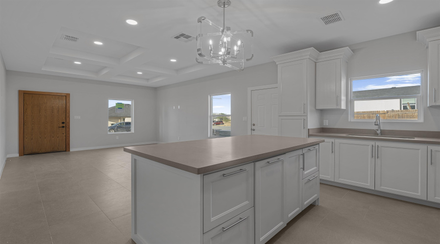5217 Galicia Lane, Laredo, Texas 78046, 3 Bedrooms Bedrooms, 4 Rooms Rooms,2 BathroomsBathrooms,Residential,For Sale,5217 Galicia Lane,20260406
