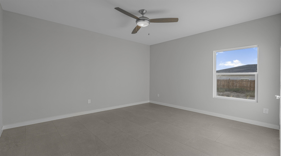 5217 Galicia Lane, Laredo, Texas 78046, 3 Bedrooms Bedrooms, 4 Rooms Rooms,2 BathroomsBathrooms,Residential,For Sale,5217 Galicia Lane,20260406