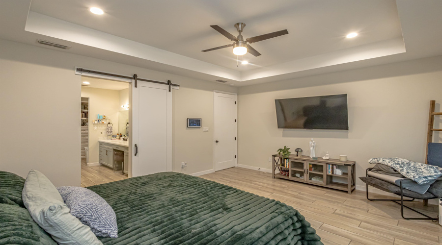 1316 Sambar Lp, Laredo, Texas 78045, 5 Bedrooms Bedrooms, 9 Rooms Rooms,3 BathroomsBathrooms,Residential,For Sale,1316 Sambar Lp,20260408