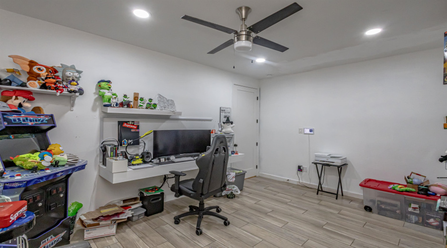 1316 Sambar Lp, Laredo, Texas 78045, 5 Bedrooms Bedrooms, 9 Rooms Rooms,3 BathroomsBathrooms,Residential,For Sale,1316 Sambar Lp,20260408