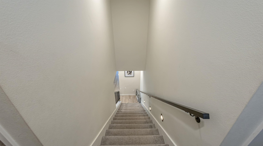 1316 Sambar Lp, Laredo, Texas 78045, 5 Bedrooms Bedrooms, 9 Rooms Rooms,3 BathroomsBathrooms,Residential,For Sale,1316 Sambar Lp,20260408