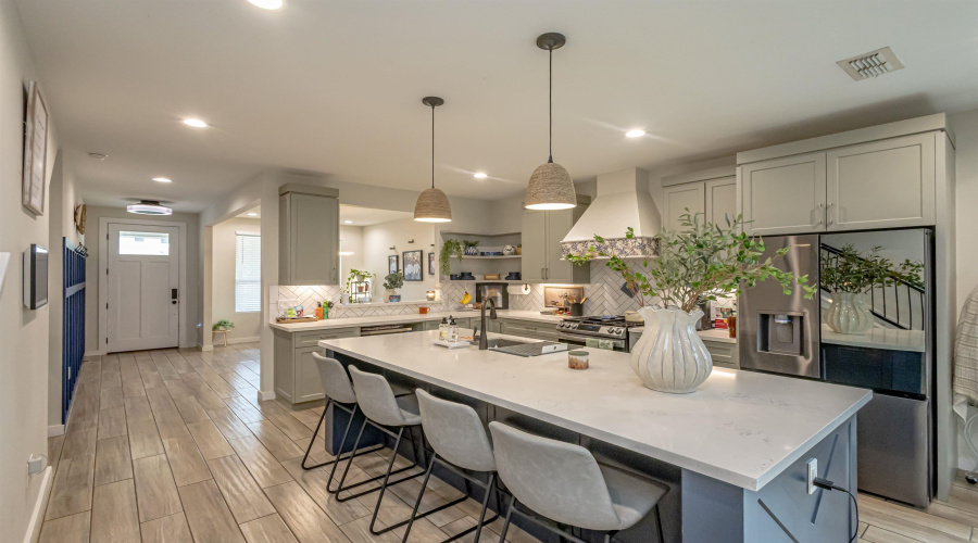 1316 Sambar Lp, Laredo, Texas 78045, 5 Bedrooms Bedrooms, 9 Rooms Rooms,3 BathroomsBathrooms,Residential,For Sale,1316 Sambar Lp,20260408