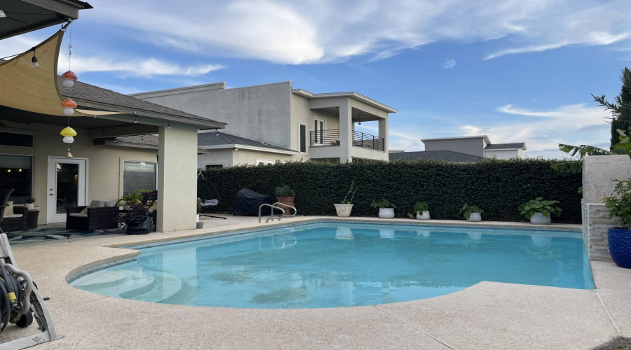 7604 Patricia Highsmith Dr, Laredo, Texas 78041-4163, 4 Bedrooms Bedrooms, 8 Rooms Rooms,3 BathroomsBathrooms,Residential,For Sale,7604 Patricia Highsmith Dr,20260410