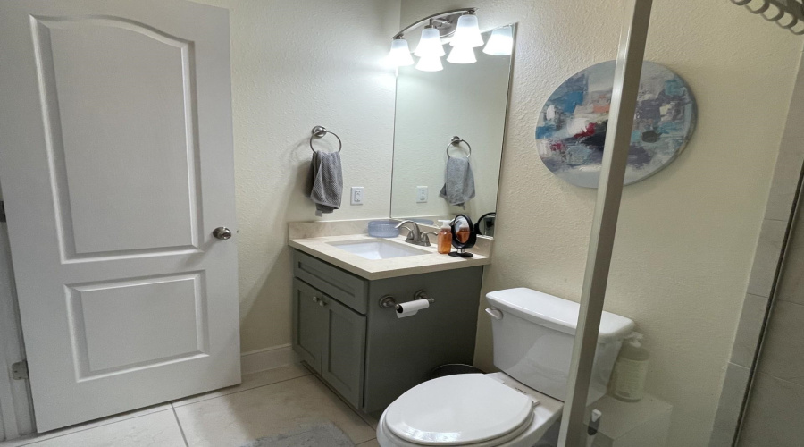 7604 Patricia Highsmith Dr, Laredo, Texas 78041-4163, 4 Bedrooms Bedrooms, 8 Rooms Rooms,3 BathroomsBathrooms,Residential,For Sale,7604 Patricia Highsmith Dr,20260410