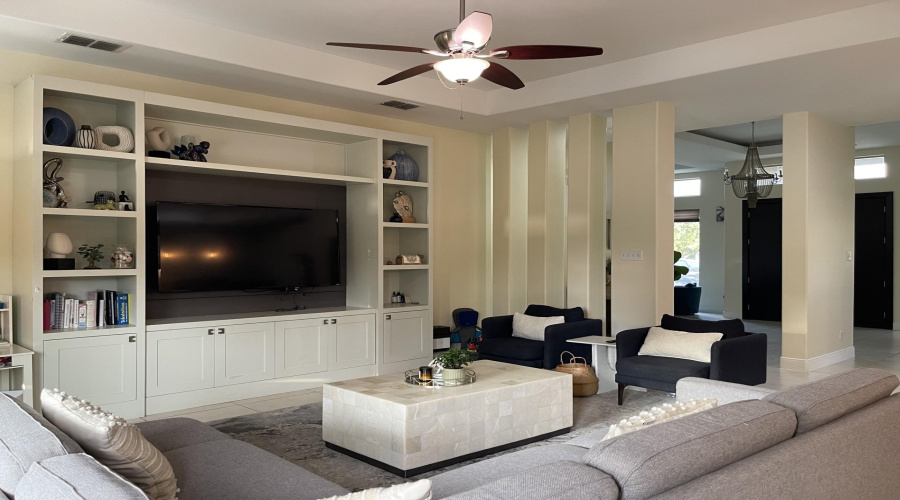 7604 Patricia Highsmith Dr, Laredo, Texas 78041-4163, 4 Bedrooms Bedrooms, 8 Rooms Rooms,3 BathroomsBathrooms,Residential,For Sale,7604 Patricia Highsmith Dr,20260410